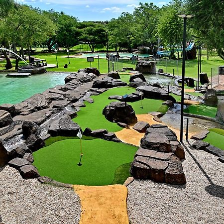 Seasons Golf, Leisure, Spa ハートビーズポート エクステリア 写真