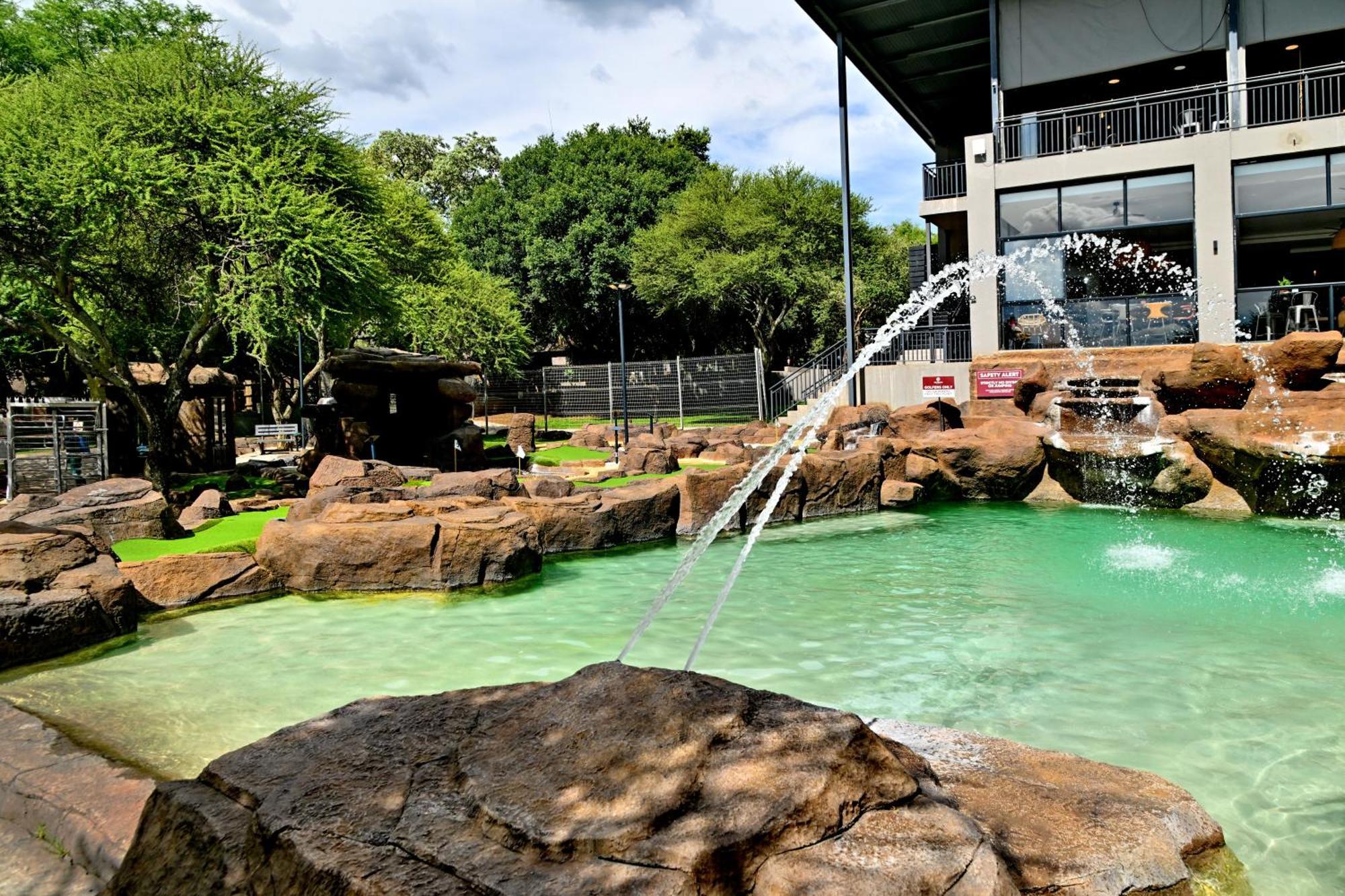 Seasons Golf, Leisure, Spa ハートビーズポート エクステリア 写真